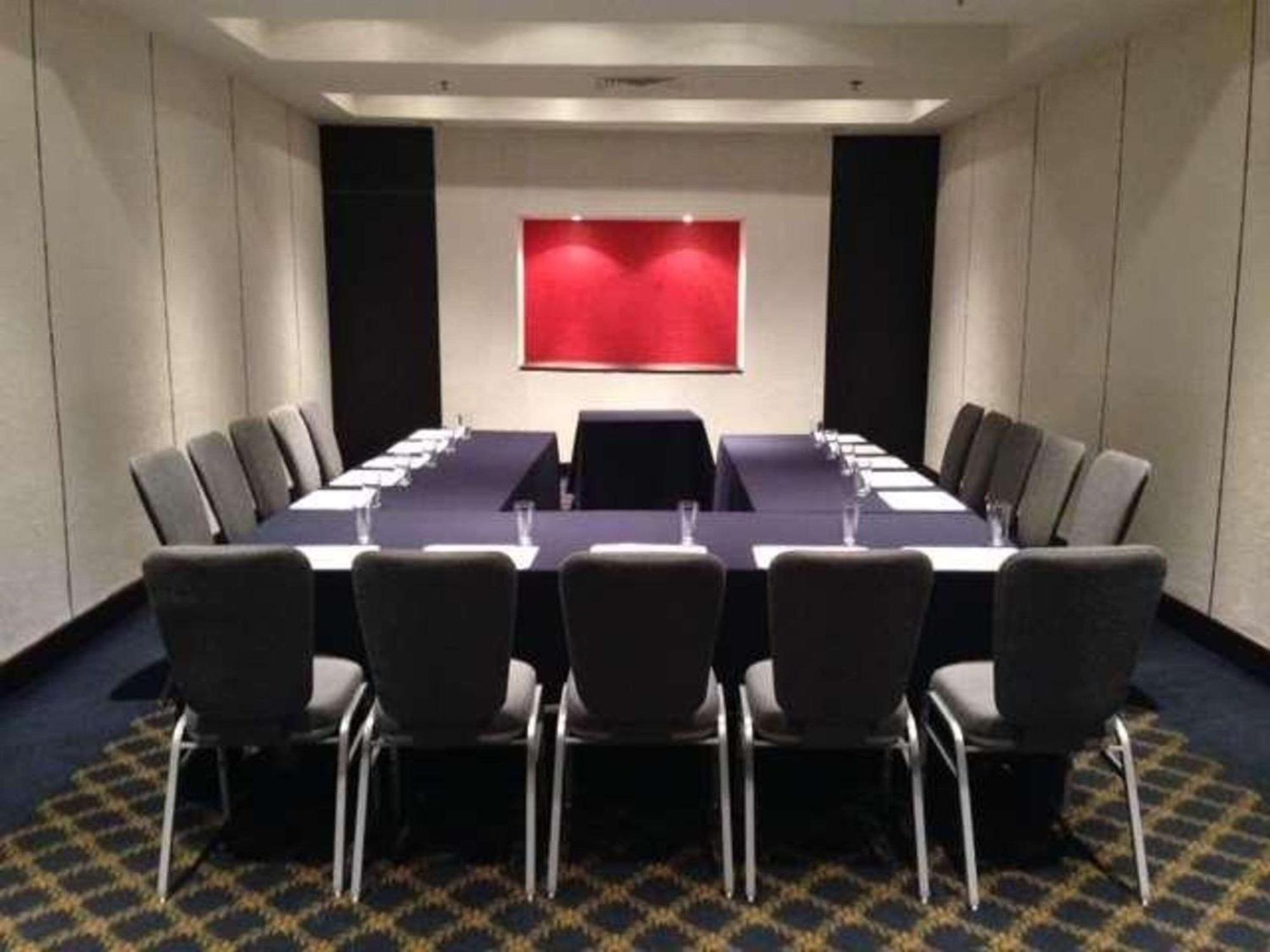 Radisson Paraiso Hotel Ciudad de México Exteriér fotografie A meeting room at the hotel