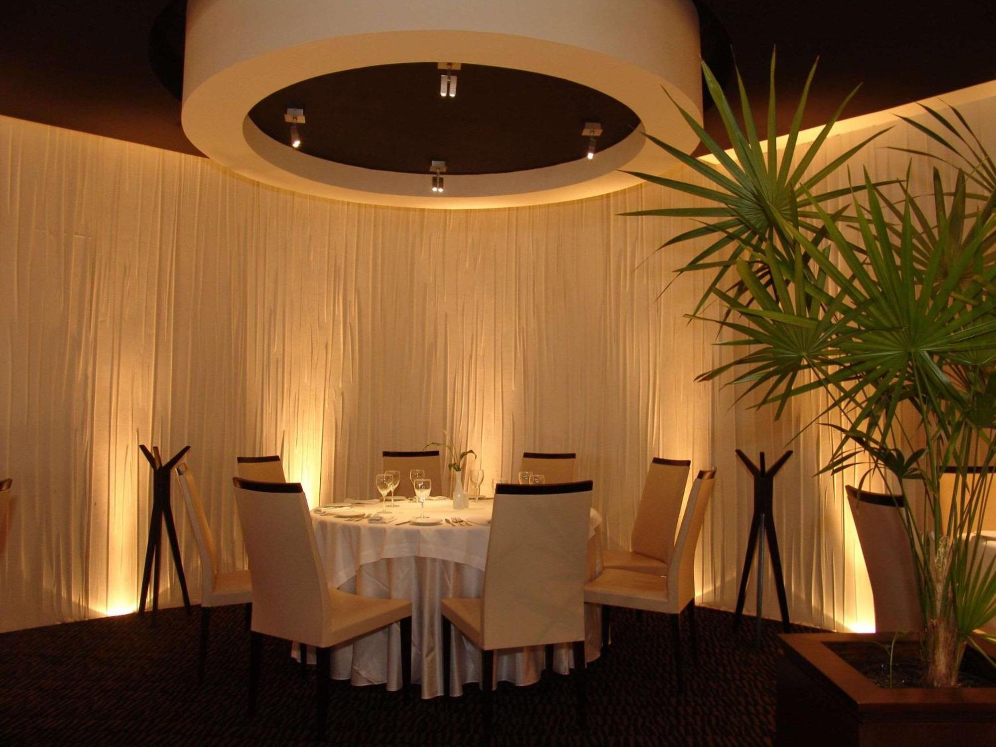 Radisson Paraiso Hotel Ciudad de México Exteriér fotografie Restaurant "La Table d'Or"