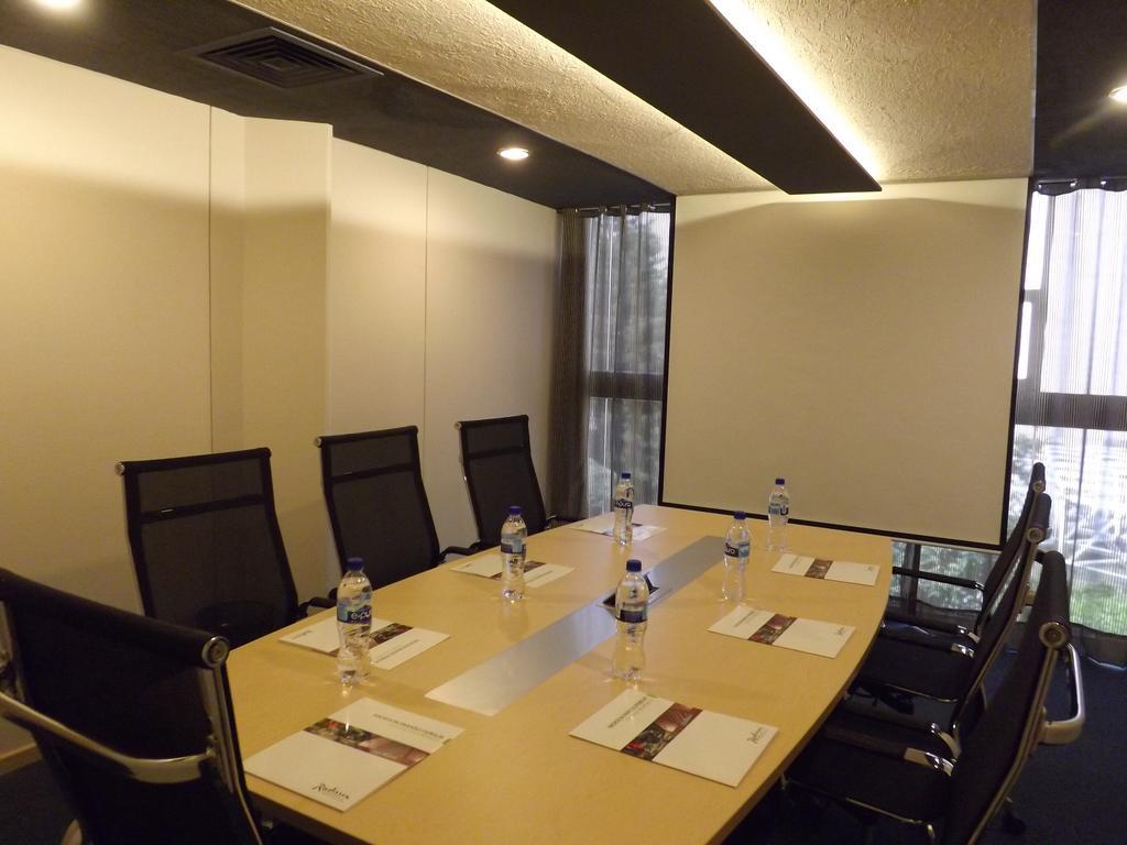 Radisson Paraiso Hotel Ciudad de México Exteriér fotografie Meeting room at the hotel